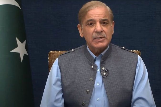 رئيس الوزراء الباكستاني: الاتصالات مستمرّة مع إيران ونواصل جهودنا لتمديد وقف النار