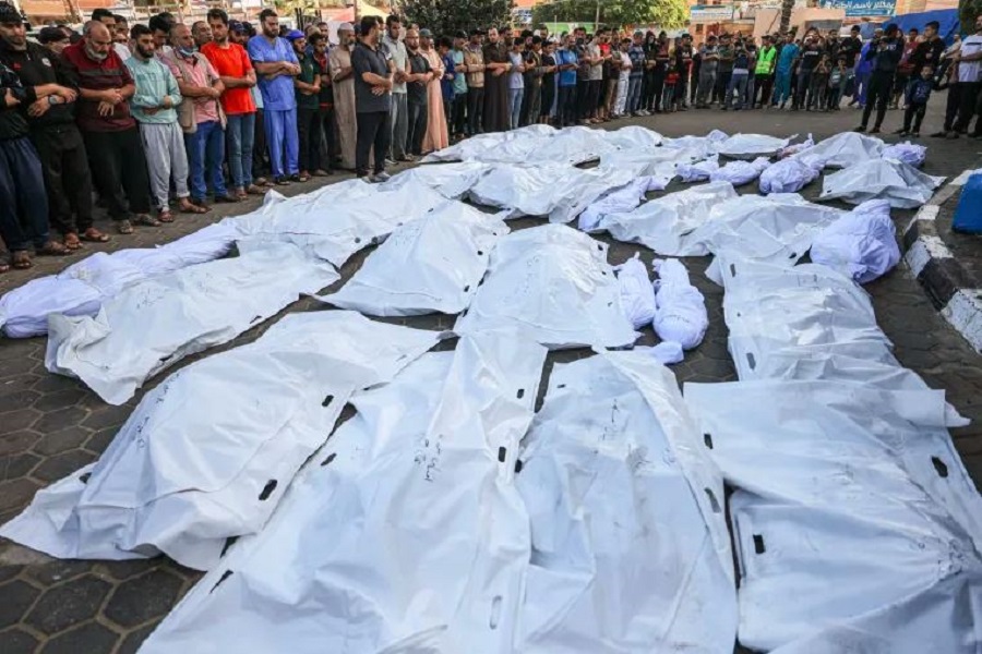 800 محامٍ وأكاديمي وقاضٍ سابق يطالبون الحكومة البريطانية بوقف الإبادة في غزة