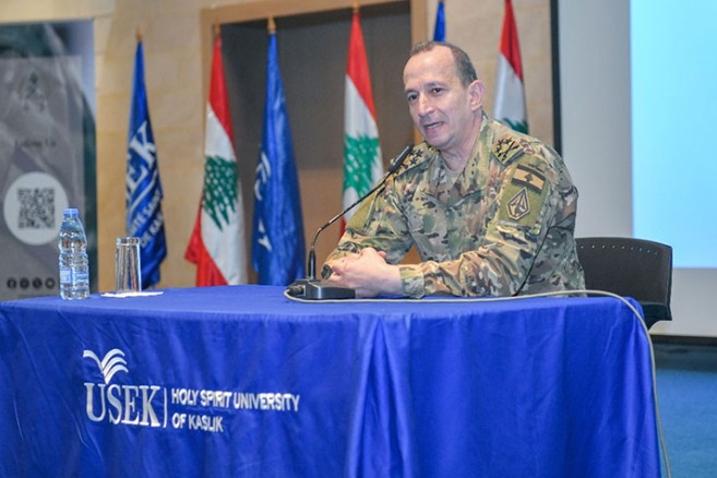 العماد هيكل: الجيش قوي ورسالته الحفاظ على لبنان ووحدته