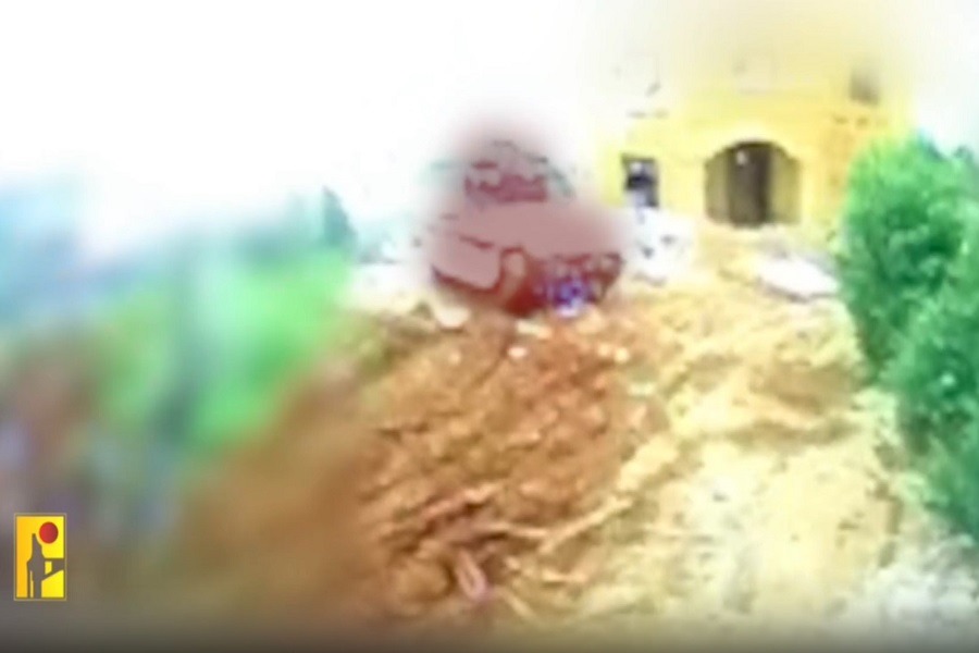 مشاهد من عملية استهداف المقاومة الإسلامية جرّافة ودبّابة 