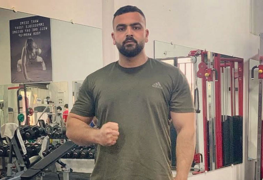 استشهاد مواطن في عدوان 