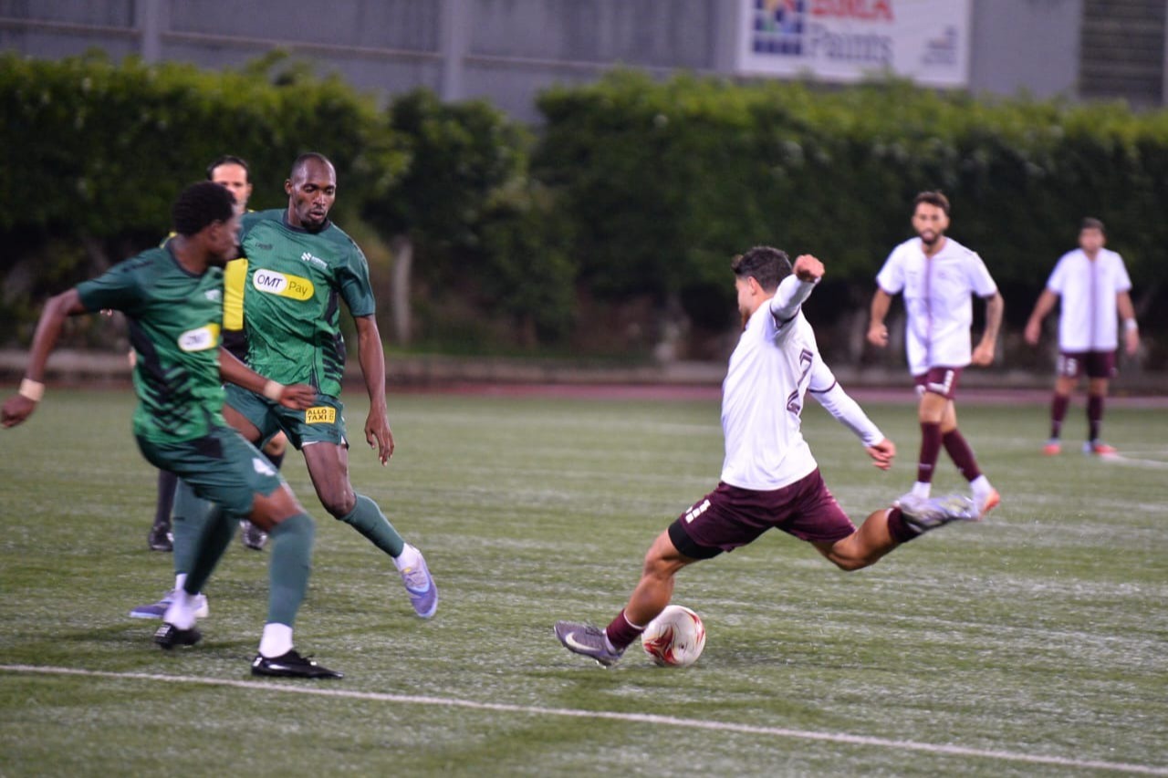 الدوري اللبناني: النجمة يكتسح الحكمة ويتصدر 