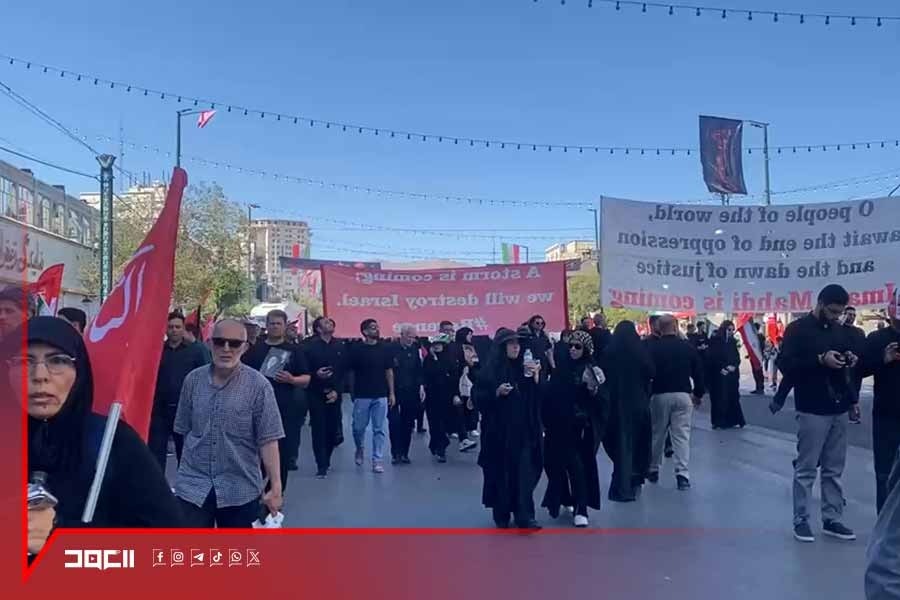 عدسة العهد في مشهد ترصد الجموع الغفيرة المشاركة في تشييع الإمام الخامنئي