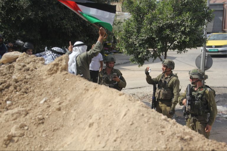 تصعيد شامل واعتداءات المستوطنين تتصدر المشهد في الضفة