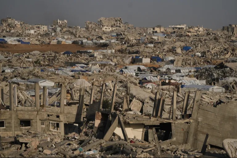 جيش الاحتلال يواصل نسف المنازل شرقي قطاع غزة