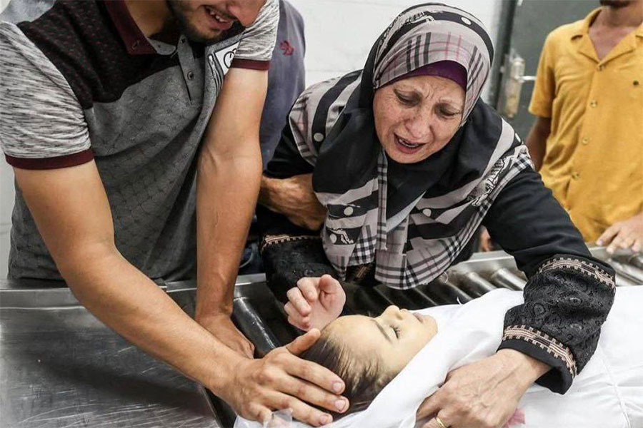 العدوان على غزة.. ارتقاء شهداء في استهداف الاحتلال منتظري المساعدات قرب 