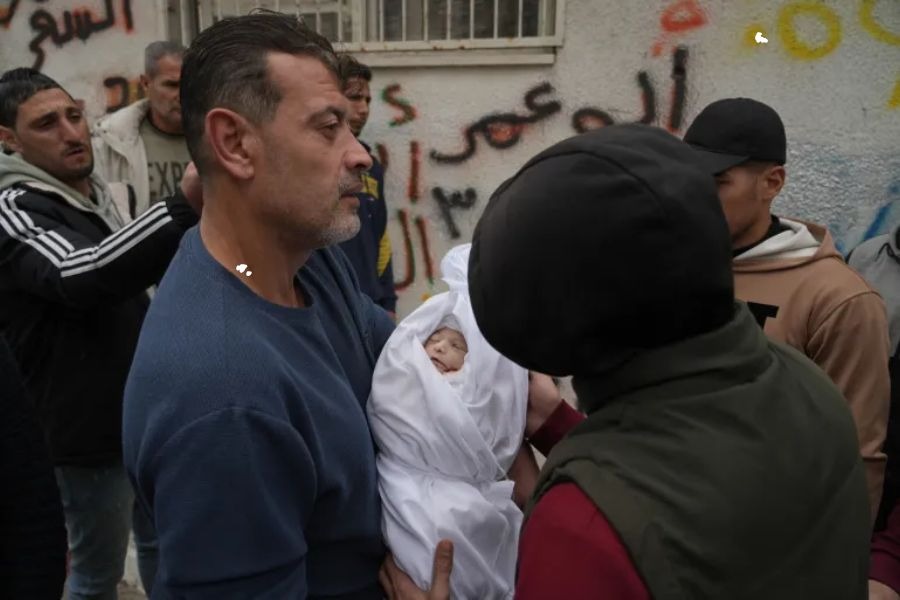 4 شهداء خلال 24 ساعة في غزّة وسط استمرار القصف وإطلاق النار وتحليق المسيّرات