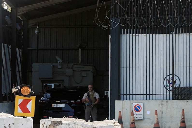 بريطانيا تطلب استباحة الأجواء اللبنانية