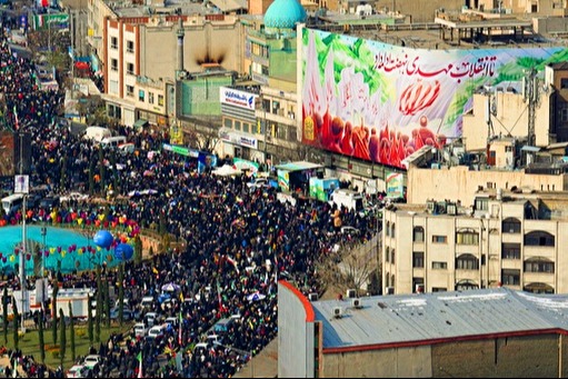 الخارجية الايرانية تدعو المواطنين للمشاركة الحاشدة في مسيرات ذكرى انتصار الثورة