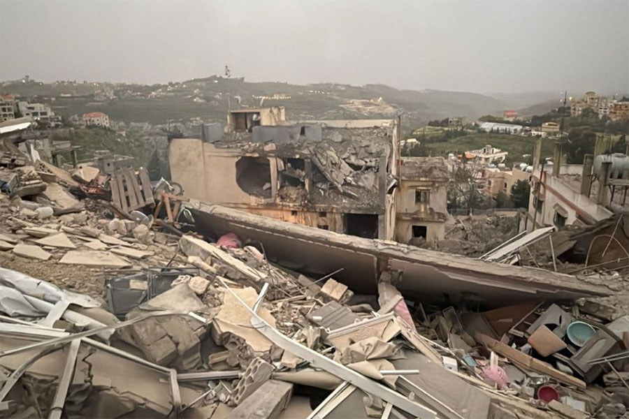 غارات عنيفة على عدة مناطق جنوبية والعدو يرتكب فجرًا مجزرة مروّعة في كفرحتى