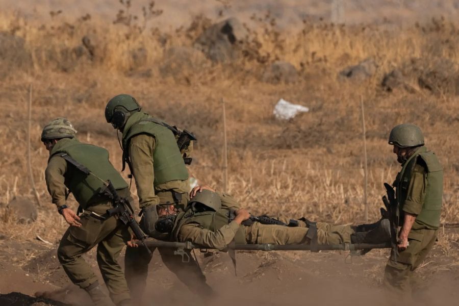 إذاعة جيش العدو: مقتل جندي وإصابة 6 في حادثة جنوب لبنان 