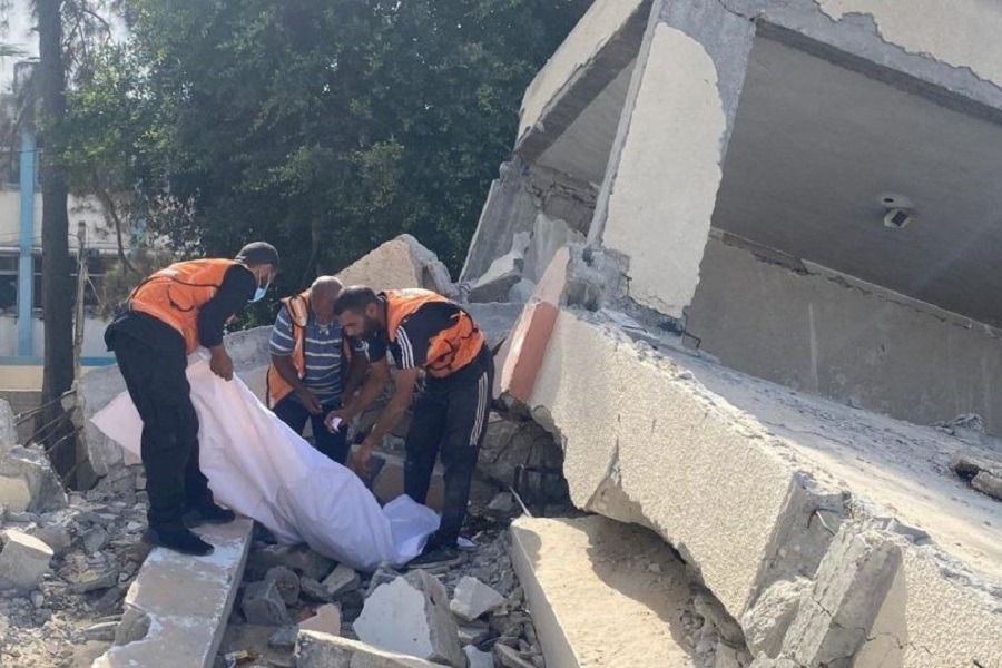 شهيد في غزة وقصف مدفعي متواصل على مناطق شرق القطاع