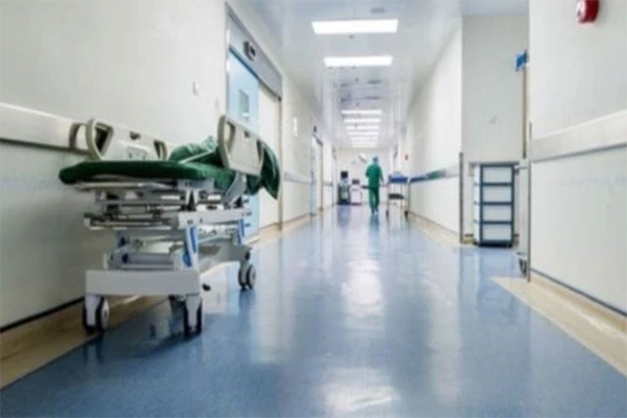 المستشفيات تفيض بالشهداء والأشلاء