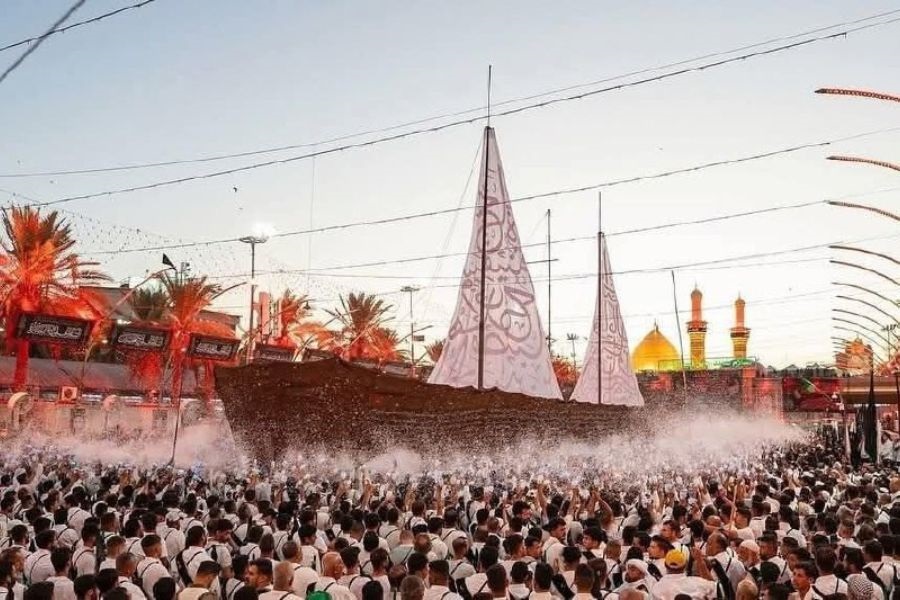 موكب بني عامر من البصرة.. رسالة سلام ووحدة عبر لوحة 