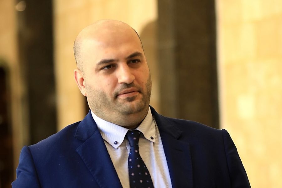 وزير الصحة يُعلن عن تغطية 100% لنازحي القرى الأمامية في المستشفيات الحكومية