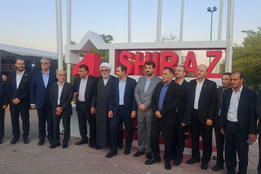 إيران توقع 50 عقدًا تجاريًا مع شركات أجنبية في معرض 