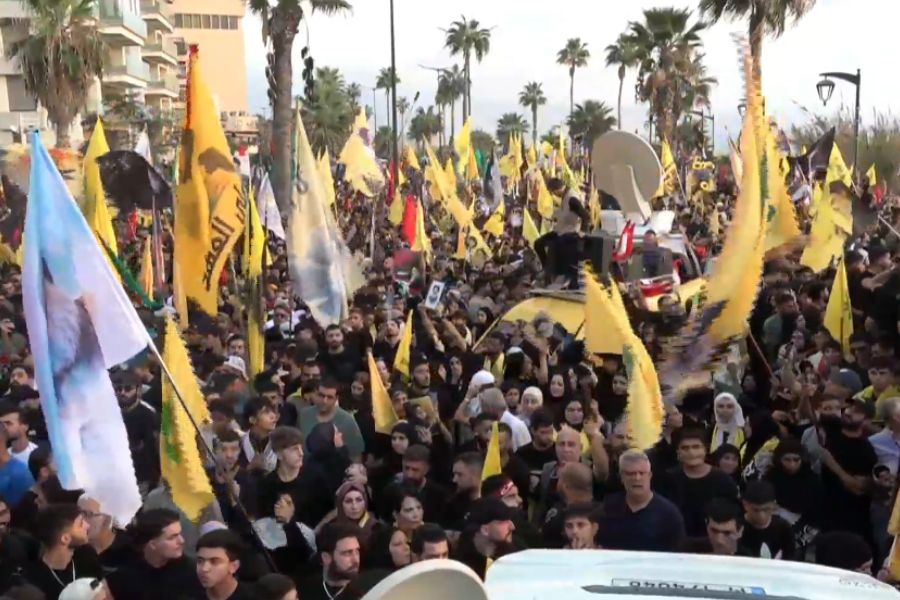 فعالية مهيبة في منطقة الروشة ببيروت بمناسبة ذكرى استشهاد سيد شهداء الأمة
