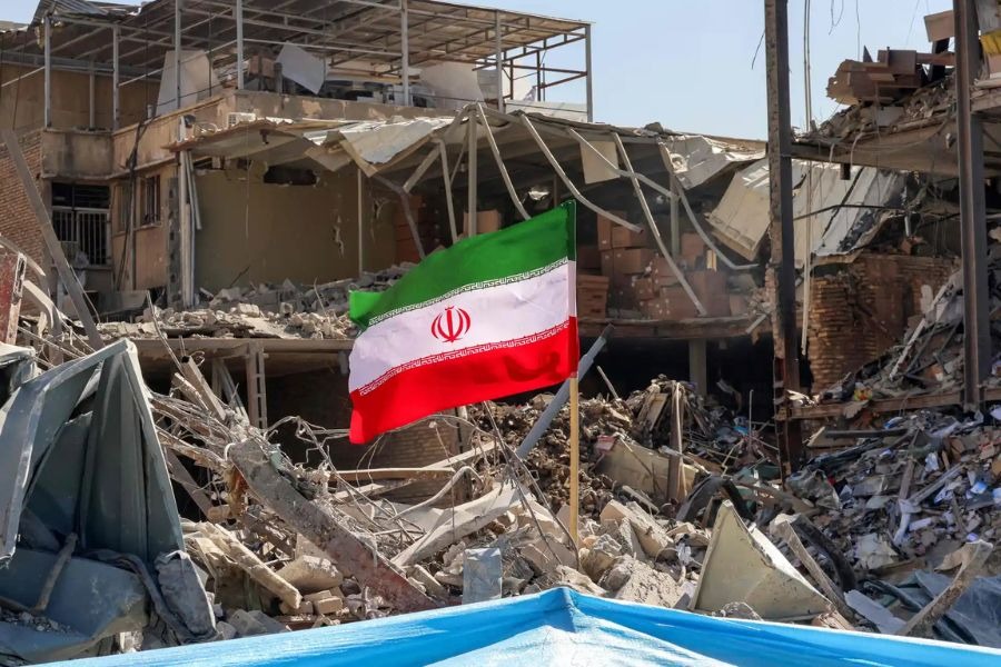 العدوان الأميركي - الصهيوني على إيران يستهدف الوحدات السكنية والتجارية