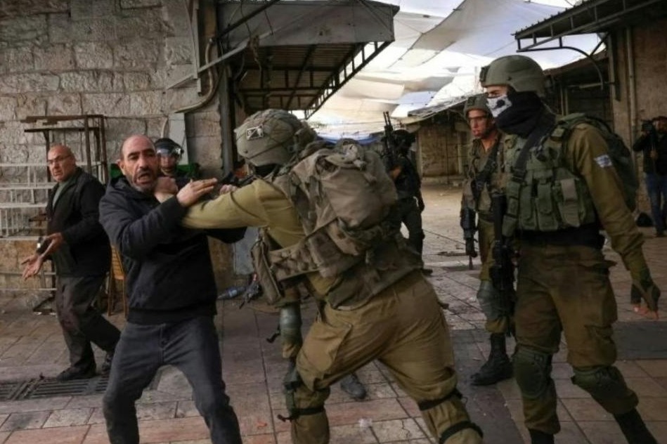 شهيد وجرحى ومعتقلون جرّاء اعتداءات الاحتلال في الضفة الغربية المحتلة