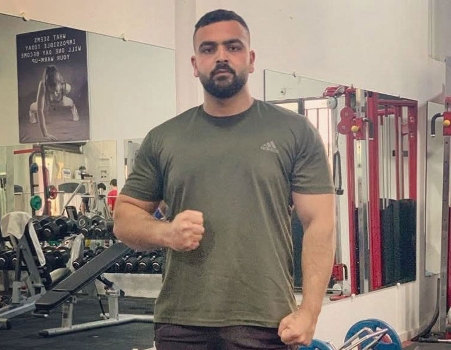 استشهاد مواطن في عدوان 