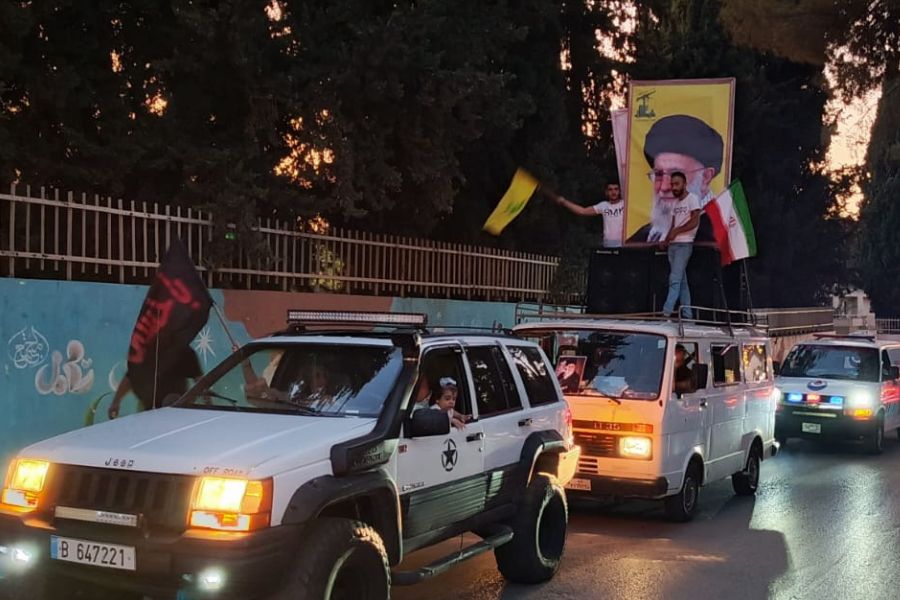 مسيرة كبرى في بعلبك دعمًا للمقاومة ووفاءً لإيران