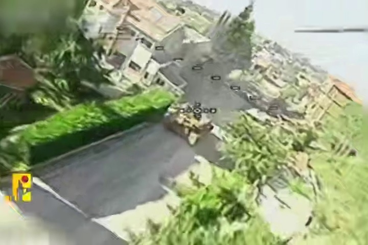 فيديو| استهداف دبّابة 