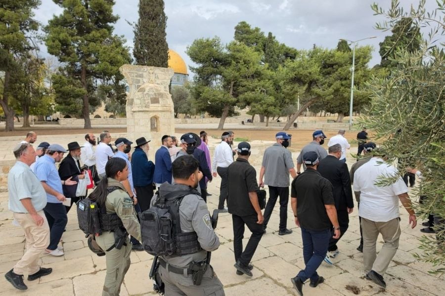  وزير الأمن القومي في حكومة الاحتلال المتطرف إيتمار بن غفير يقتحم المسجد الأقصى المبارك