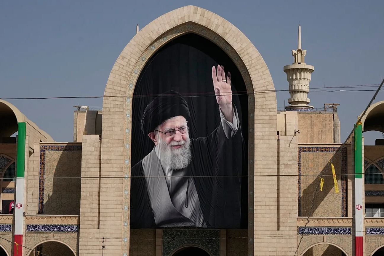 وداع الشهيد الإمام السيد الخامنئي.. طهران تستقبل 290 شخصية رسمية في مراسم العزاء