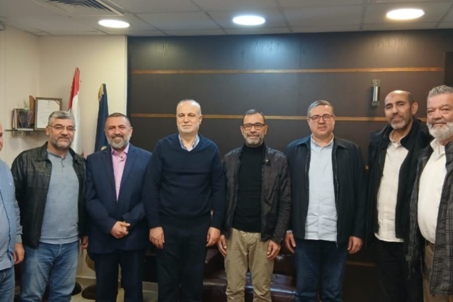 وفد هيئة ممثلي الأسرى يجول على محفوظ ومديري 