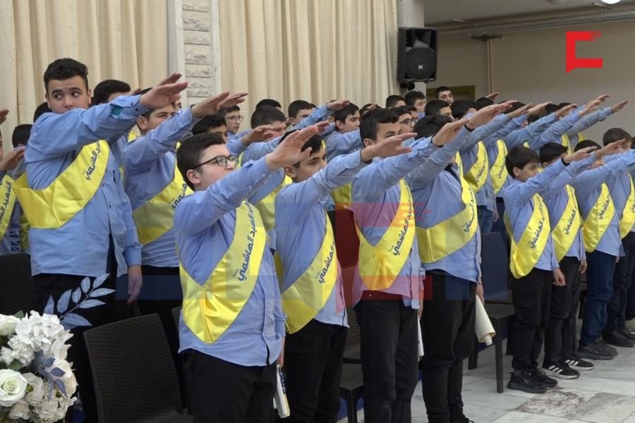 بالصور| حفل التكليف السنوي في مدارس المهدي – عين بورضاي