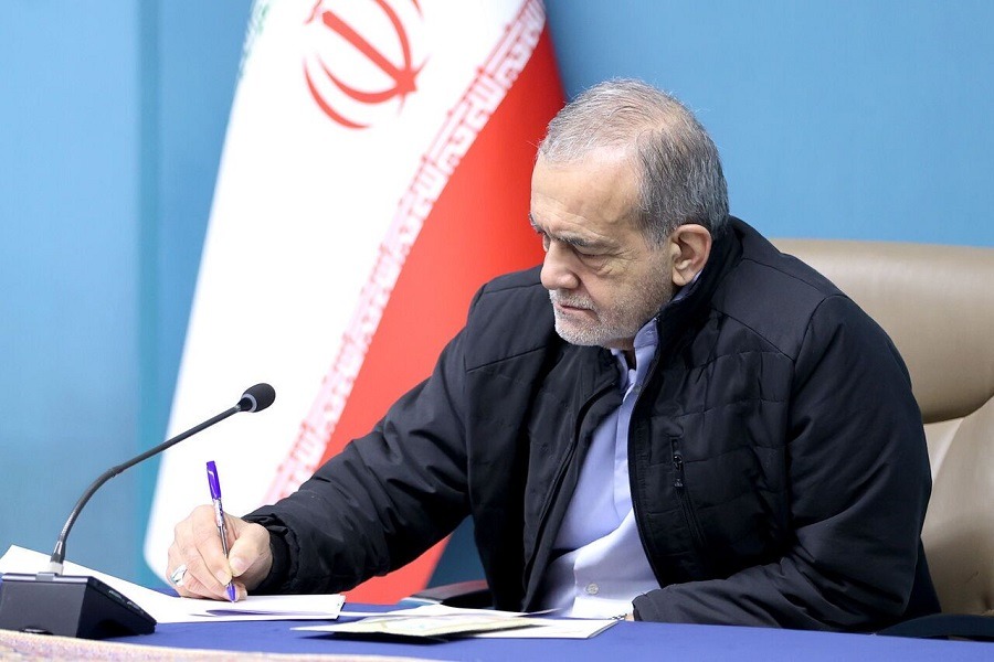 ردًا على ترامب.. الرئيس الإيراني: سنواصل المقاومة حتى يندم المعتدون بشدة