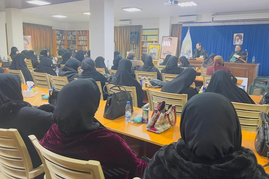 الهيئات النسائية في قطاع الشقيف تنظّم لقاءً سياسيًا مع الدكتور بلال لقيس