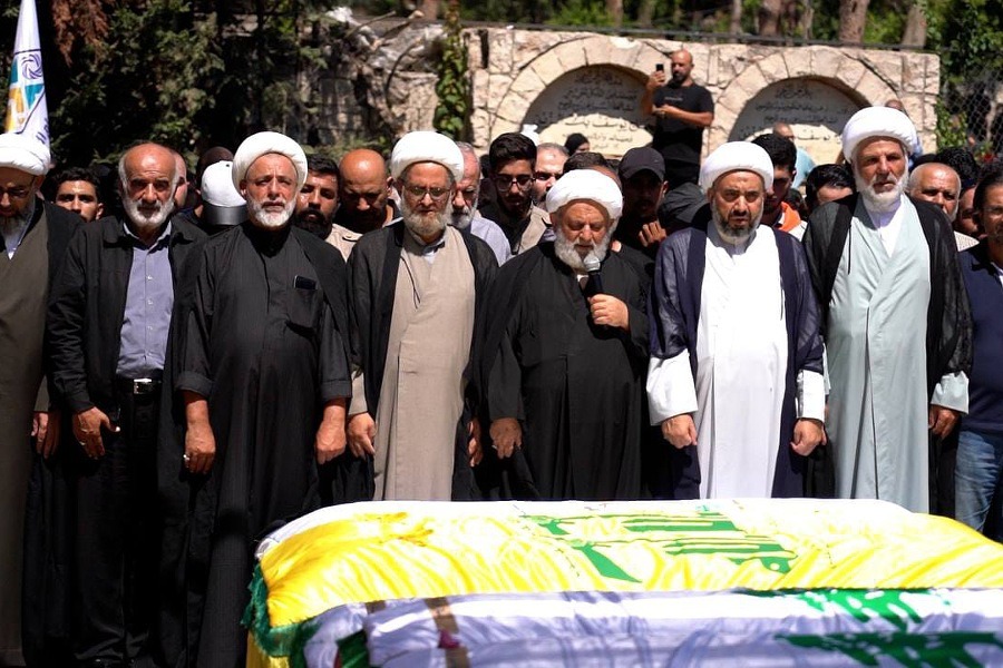 كفررمان تشيّع ضحايا المجزرة 