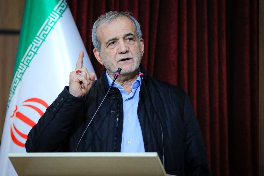 بزشكيان: إيران لن ترضخ لإملاءات واشنطن