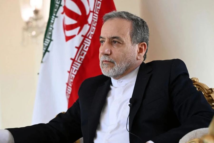 عراقجي يتوجه إلى جنيف لإجراء جولة ثانية من المحادثات النووية وعقد مشاورات دبلوماسية