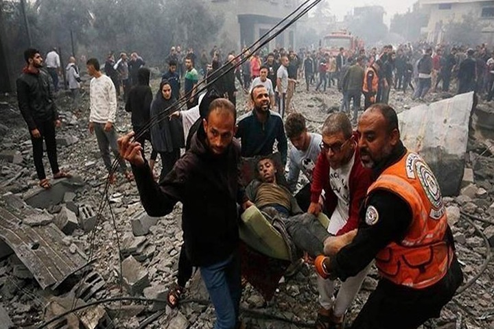  خرق وقف إطلاق النار في غزة مستمر.. ٣ شهداء بنيران العدو خلال ٢٤ ساعة 