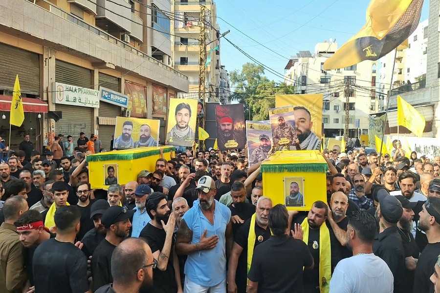 حزب الله شيع الشهيدين حسن وحيد العزير وعلي حسن دباجة في الضاحية الجنوبية