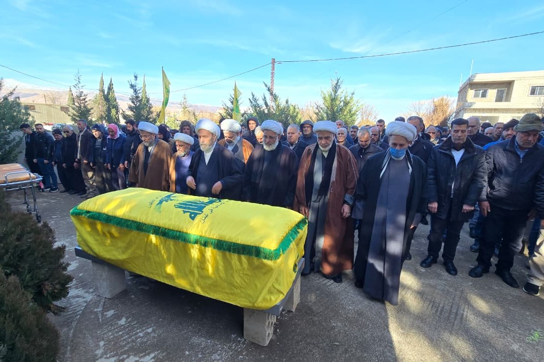 حزب الله يشيّع فقيد العلم والجهاد الدكتور حسين علي الحاج حسن في بلدة شعت