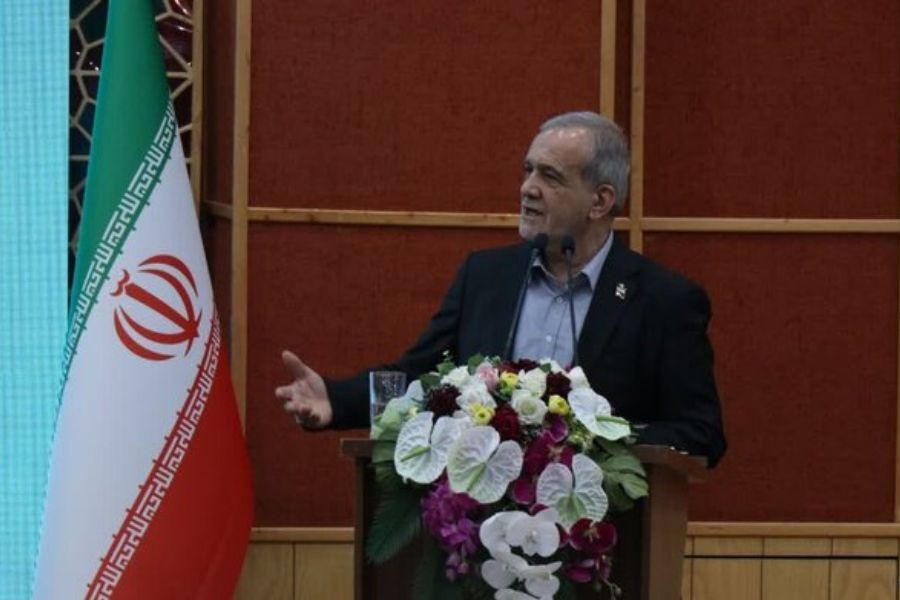 بزشكيان: على العدو أنّ يعلم أنّه لا يمكنه إخضاع أمّة عازمة وصامدة