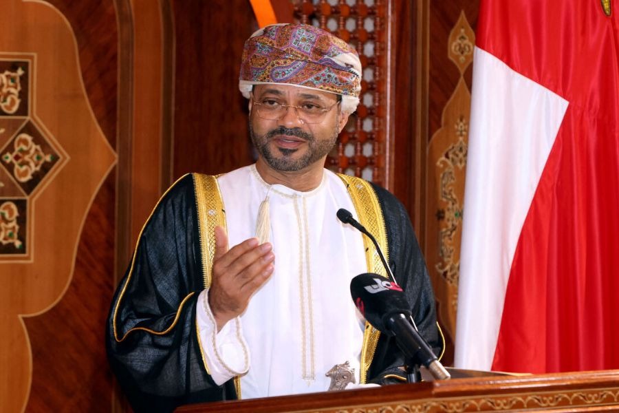 البوسعيدي: أخطر التهديدات لا يأتي من طهران بل من 