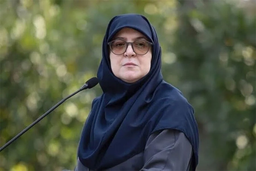 مهاجراني: وحدة الشعب عبرت بإيران من الأيام الصعبة وحقّقت لها النصر