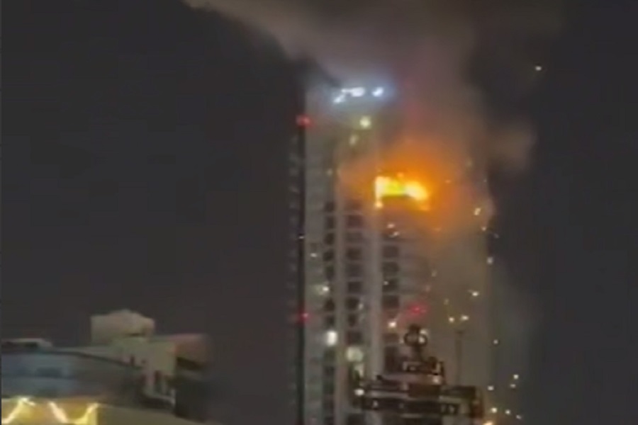 إصابة مباشرة لشقة في البحرين تستقر فيها فرق تابعة للموساد والقوات الأميركية  