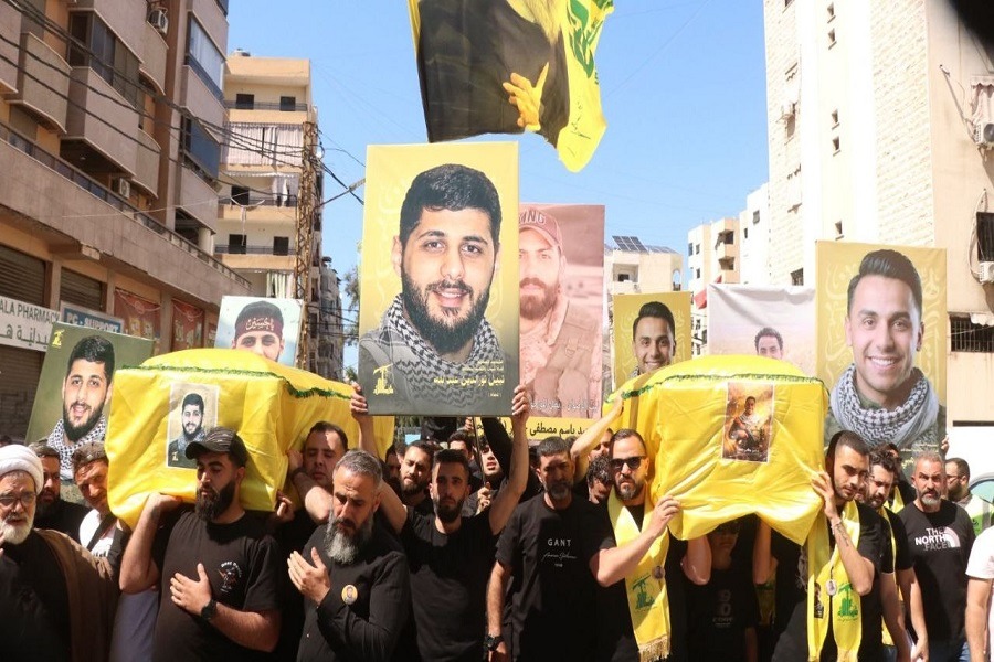 بالصور| حزب الله يشيّع ثلة من الشهداء في 