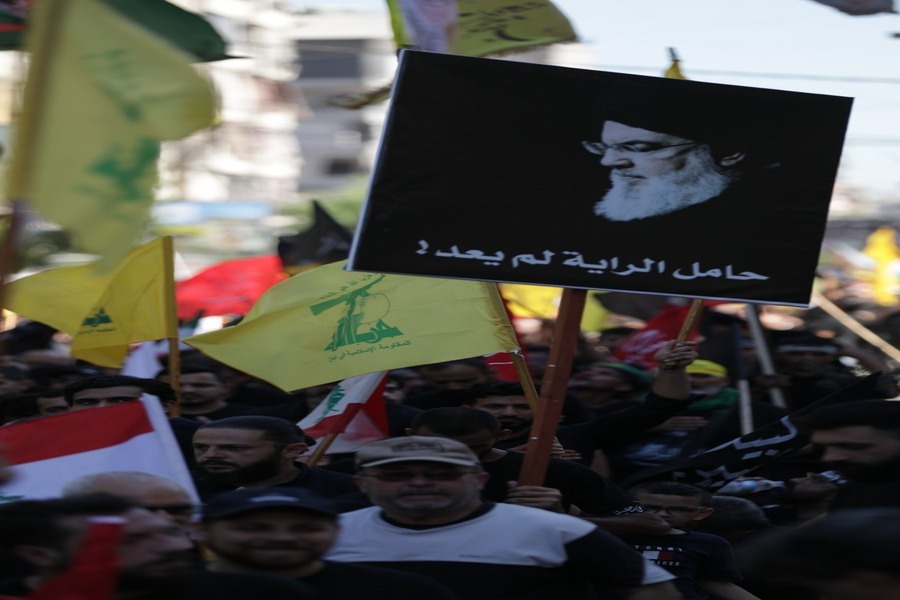 العاشر الأول بعد غياب السيد.. أبناء الضاحية لـ
