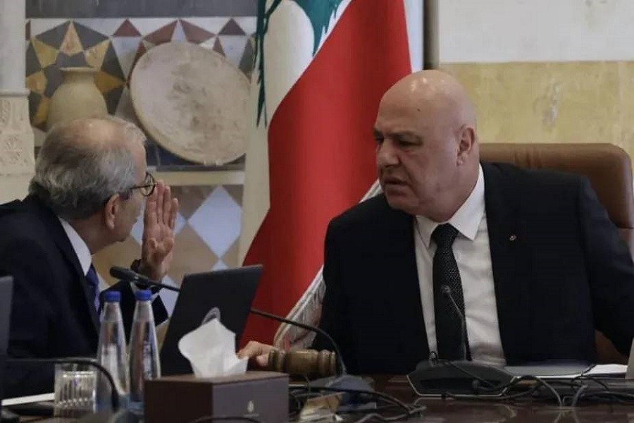 مواطنون يستنكرون موقف عون وسلام من العدوان 