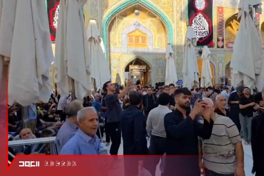 من مرقد الإمام علي (ع).. زوار الأربعين يشقّون طريقهم نحو كربلاء 