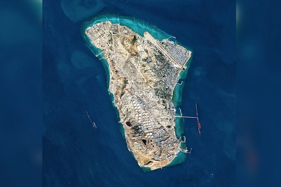 الجُزُر الإيرانية تحت التهديد: تحذيرات من «يوم قيامة» نفطي