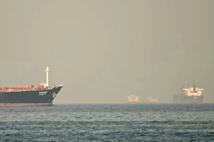 لماذا يصعب على الأميركيين إزالة التهديد الإيراني عن مضيق هرمز؟