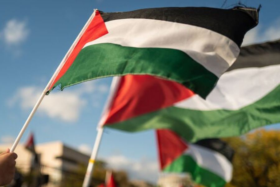 بريطانيا وأستراليا وكندا تعترف بدولة فلسطين