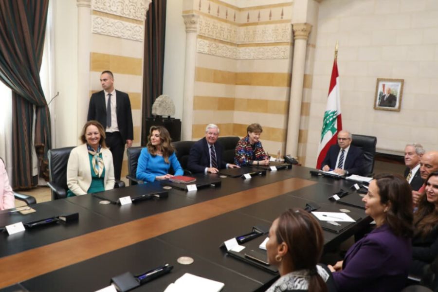 نتنياهو يساوم الدولة من كيسها!